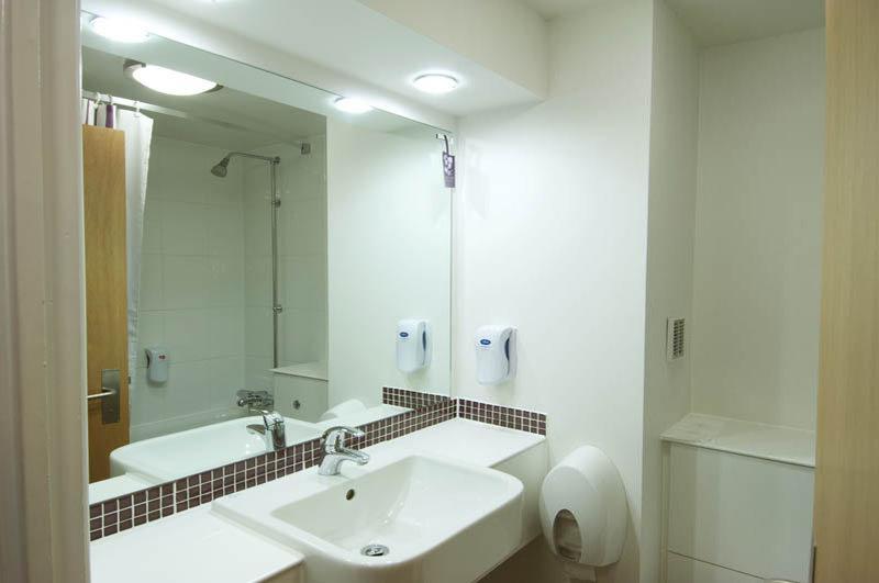 Premier Inn Falkirk East エクステリア 写真
